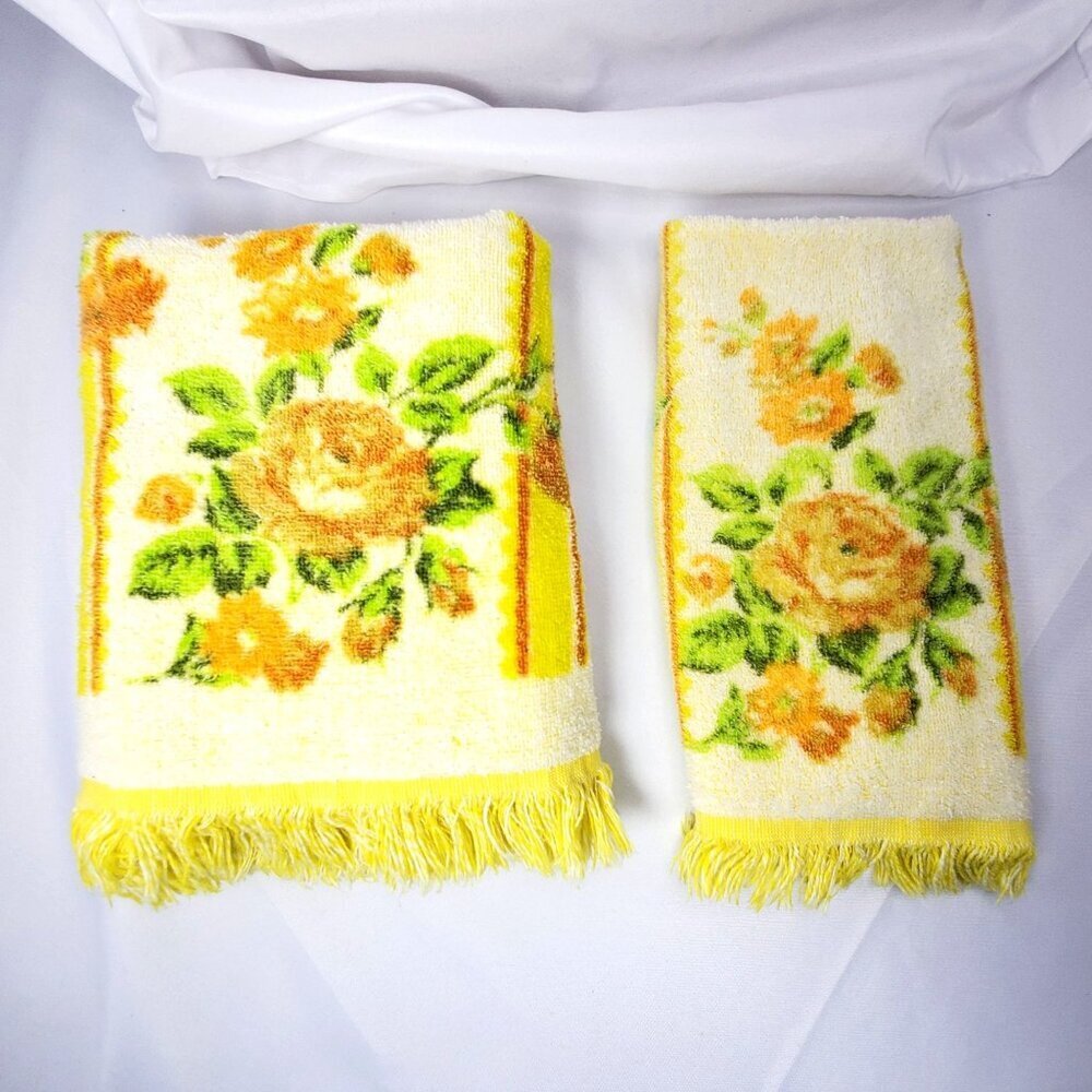 VTG Cannon 70s Yellow Rose Floral Cotton Bath & Hand Towels With Fringe Edge USA